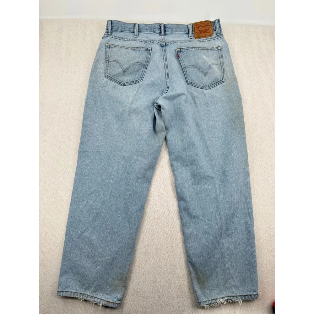 Levis 560 Comfort Fit Jeans Mens 38x30 Light Wash Blue Denim Tapered Leg Grunge